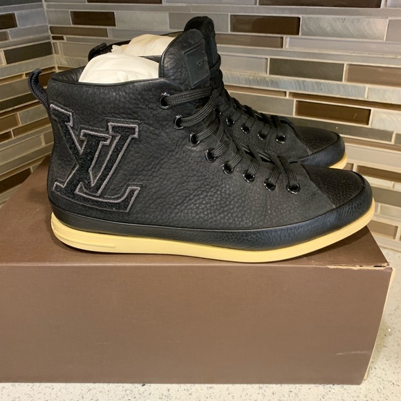 COPY - Louis Vuitton men’s sneakers - Picture 2 of 6